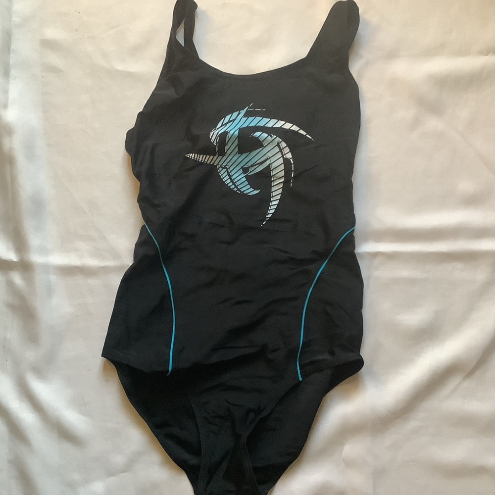 YIGGA swimsuit from Germany girls 12 years 158 cm